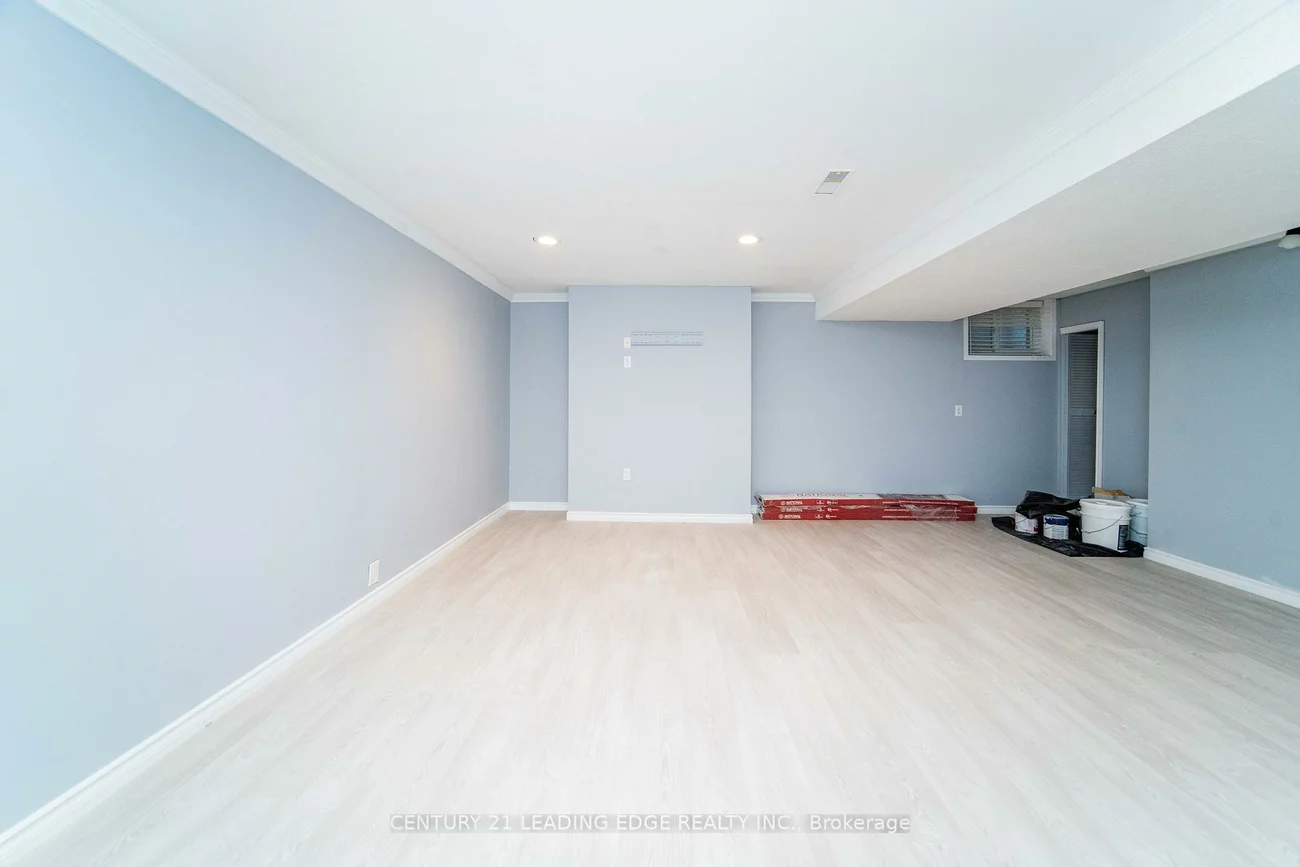 22, Winlaw, Old Markham Village, Markham