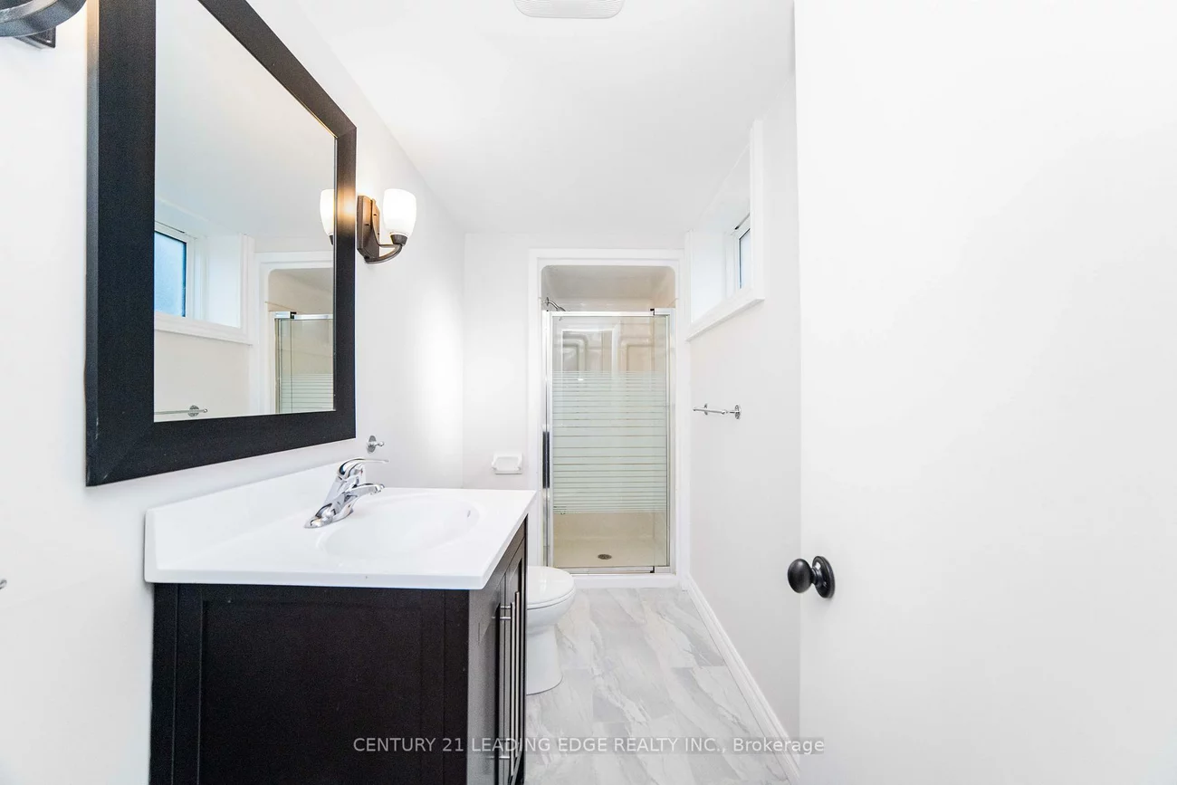 22, Winlaw, Old Markham Village, Markham