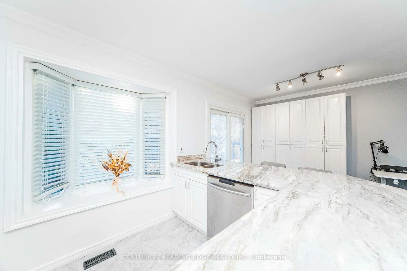 22, Winlaw, Old Markham Village, Markham