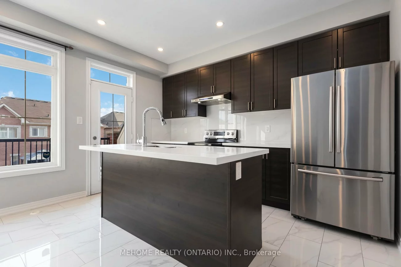 229, Dundas, Greensborough, Markham
