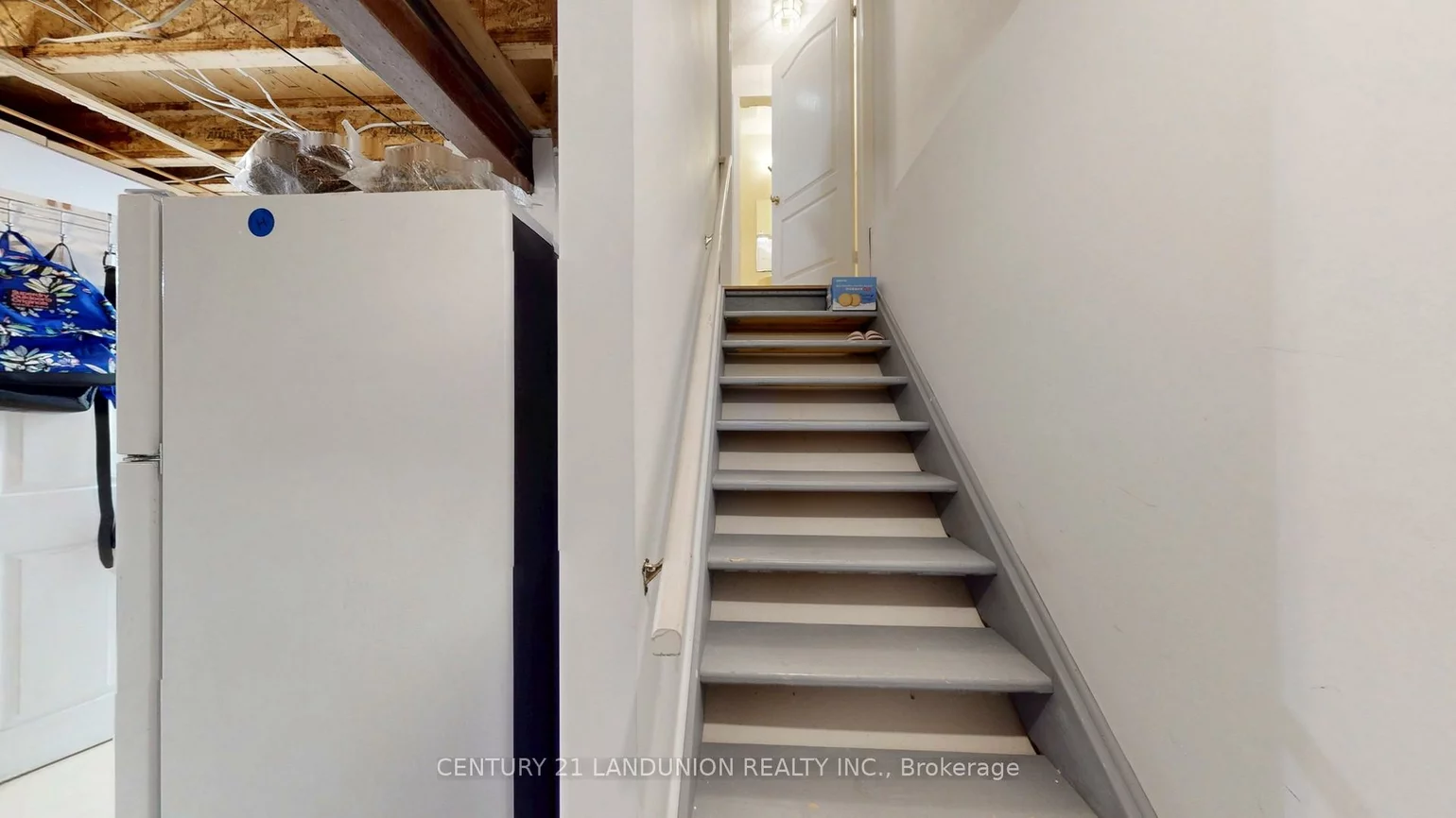 10, Majestic, Berczy, Markham