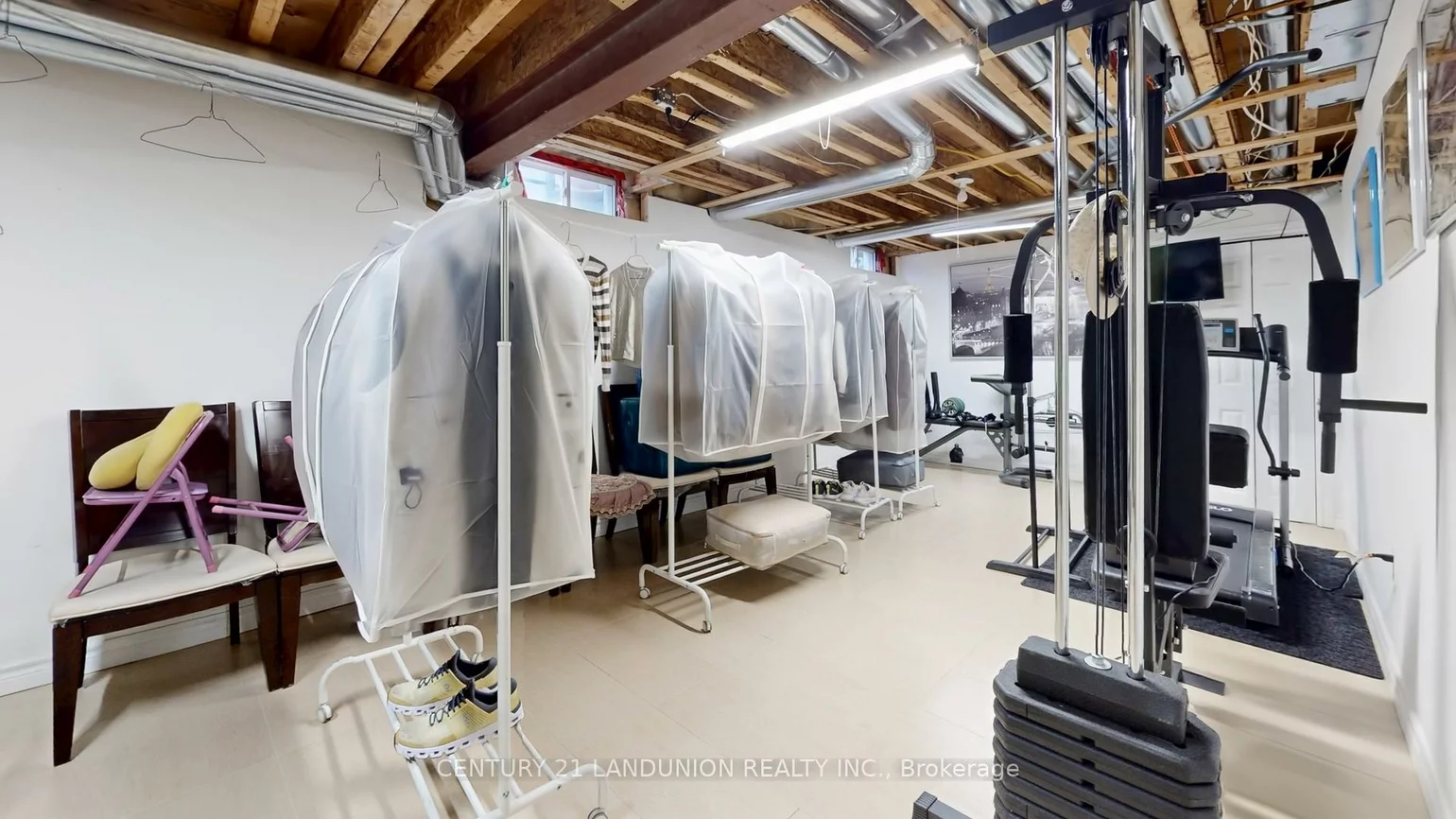 10, Majestic, Berczy, Markham