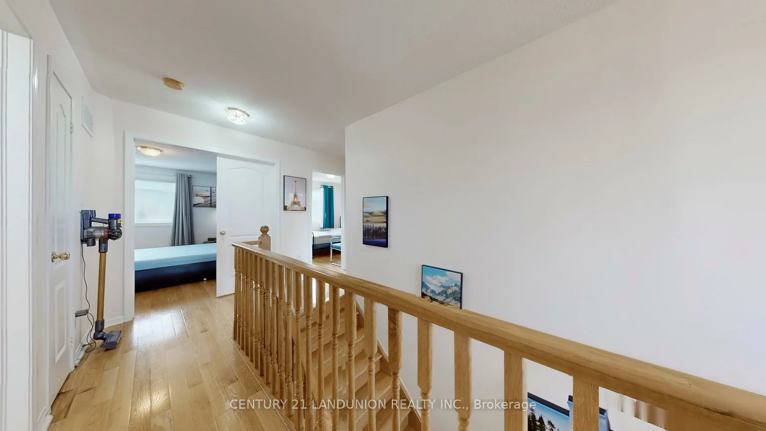 10, Majestic, Berczy, Markham