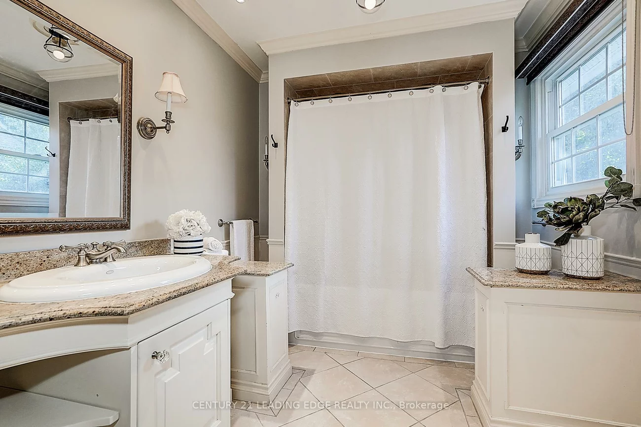 101, Ramona, Markham Village, Markham