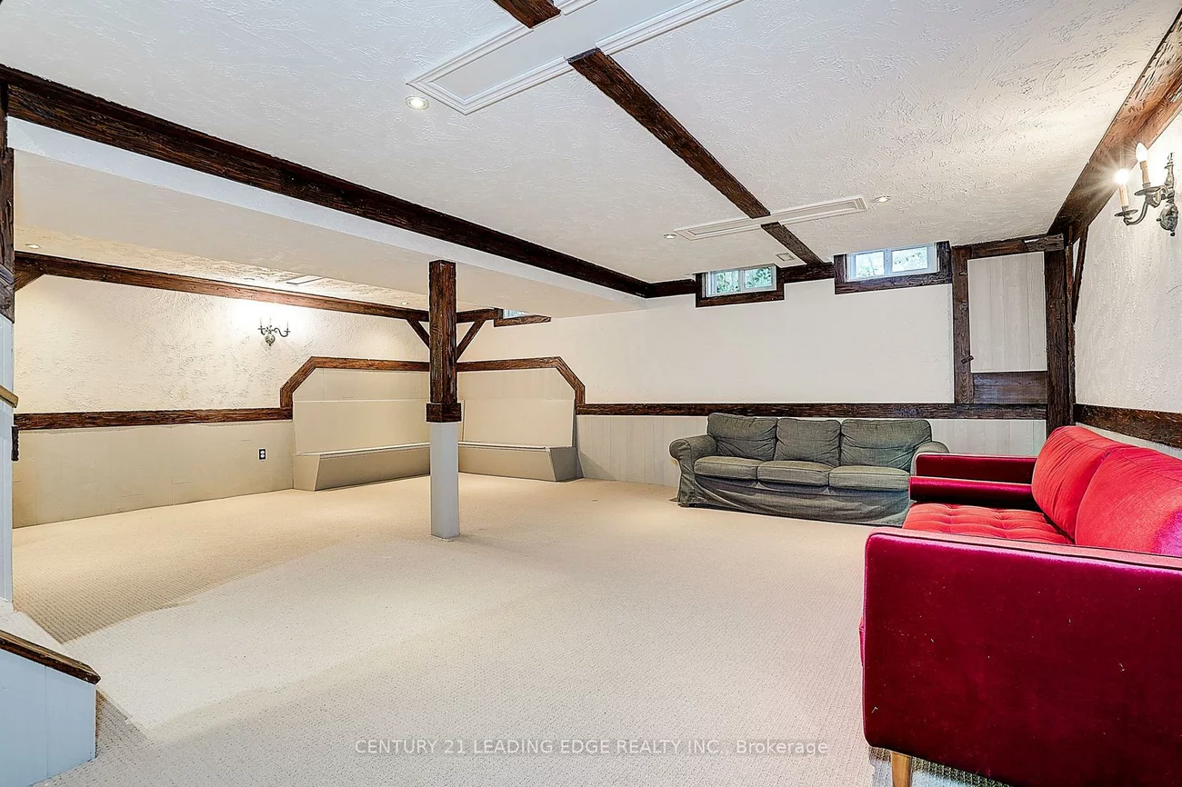 101, Ramona, Markham Village, Markham