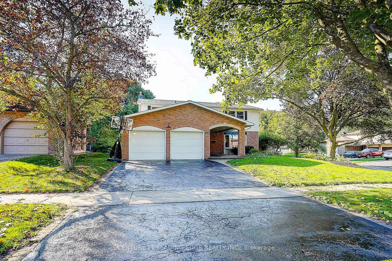 101, Ramona, Markham Village, Markham