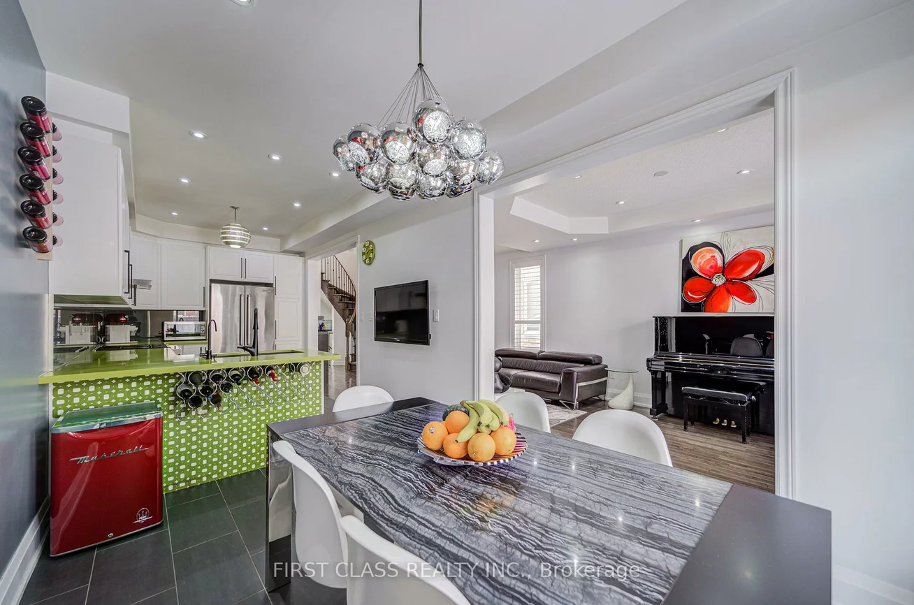 36, Staglin, Cathedraltown, Markham