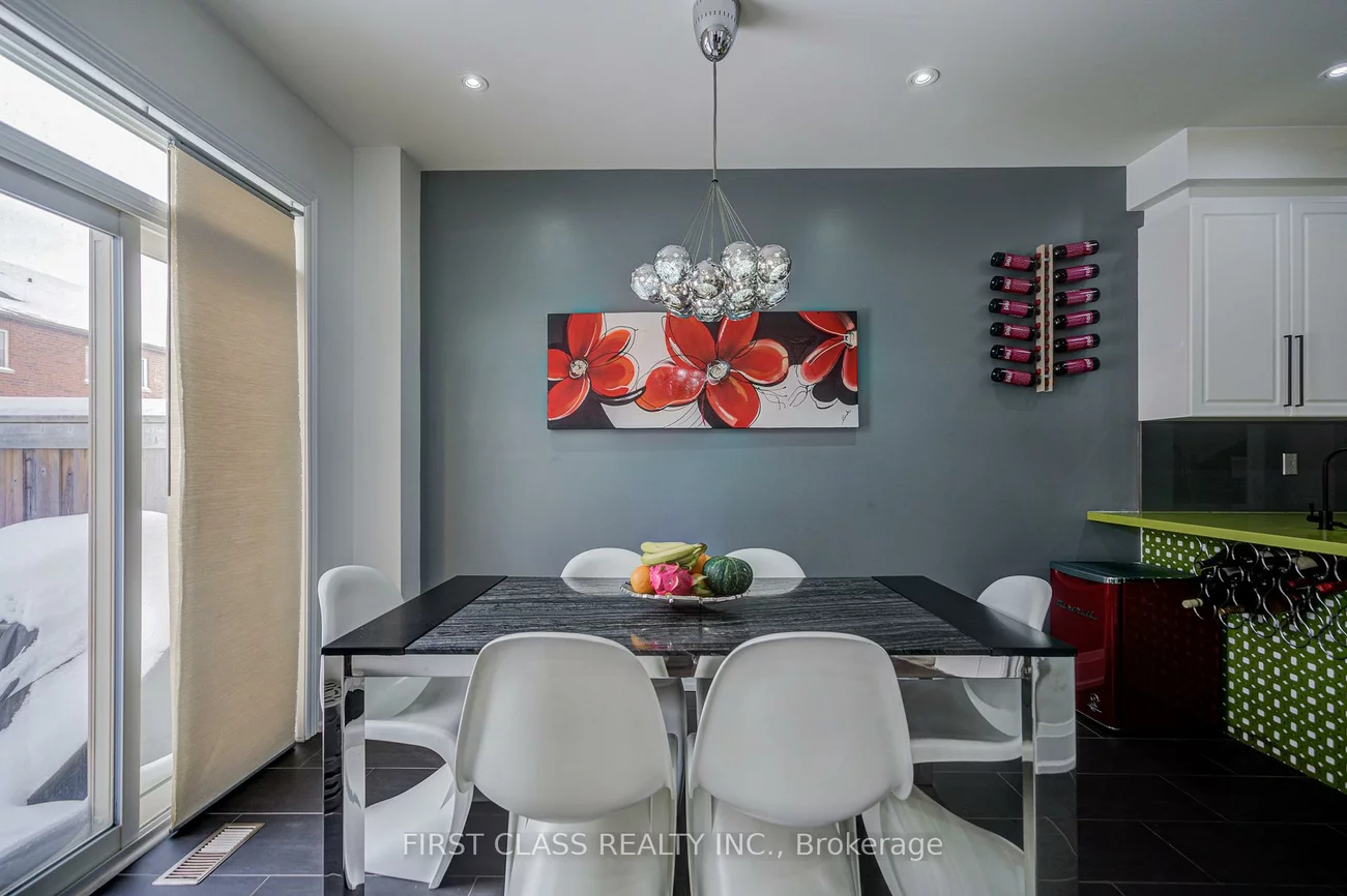 36, Staglin, Cathedraltown, Markham