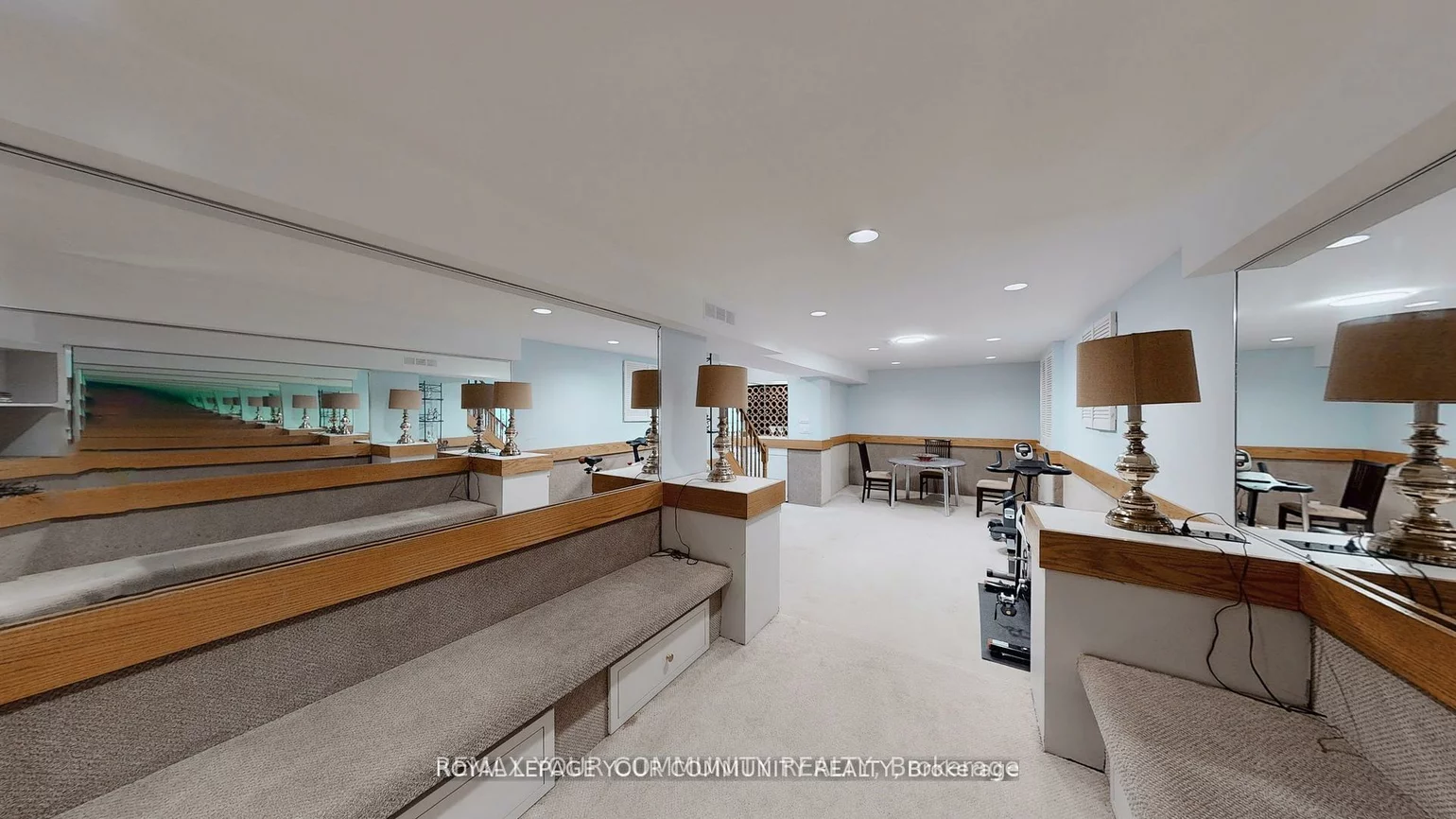 57, Braeburn, Aileen-Willowbrook, Markham