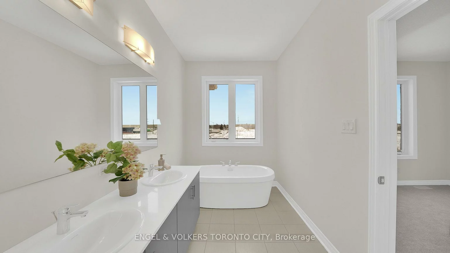 132, Mumbai, Middlefield, Markham
