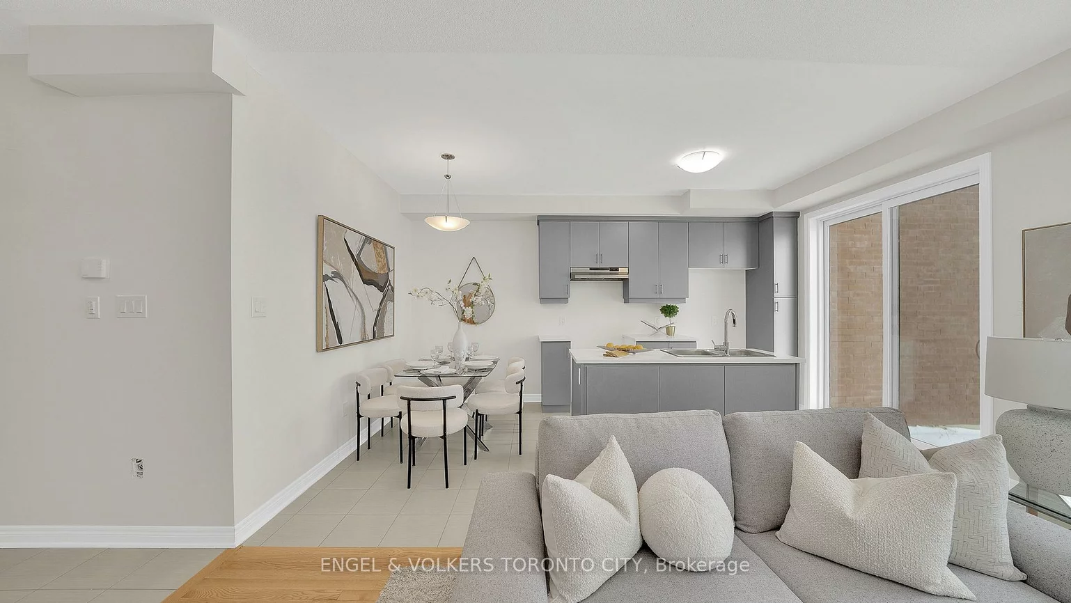 132, Mumbai, Middlefield, Markham
