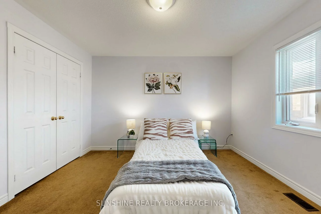 67, Pelister, Greensborough, Markham