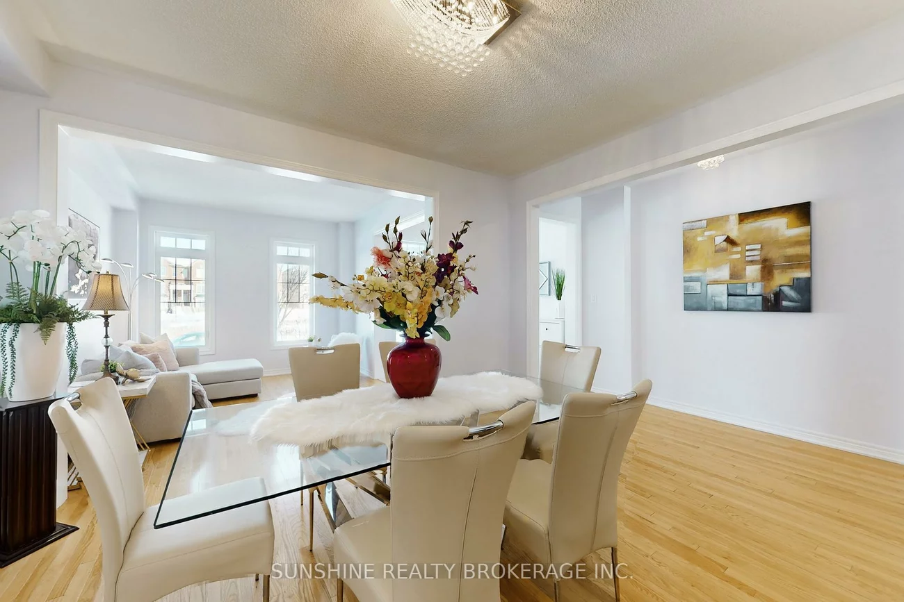 67, Pelister, Greensborough, Markham