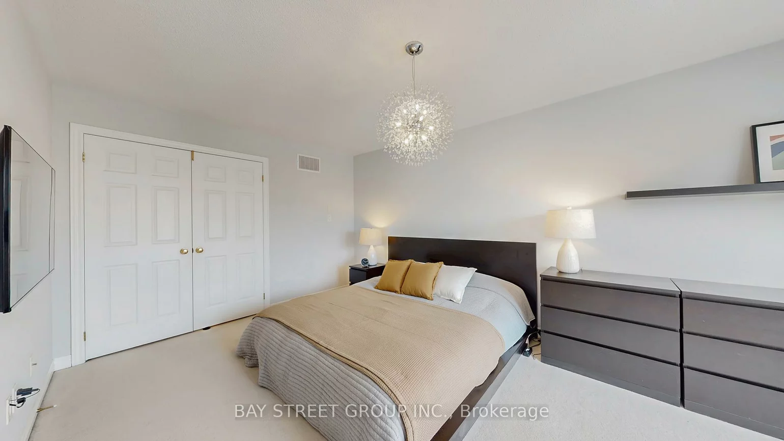 2914, Elgin Mills, Victoria Square, Markham