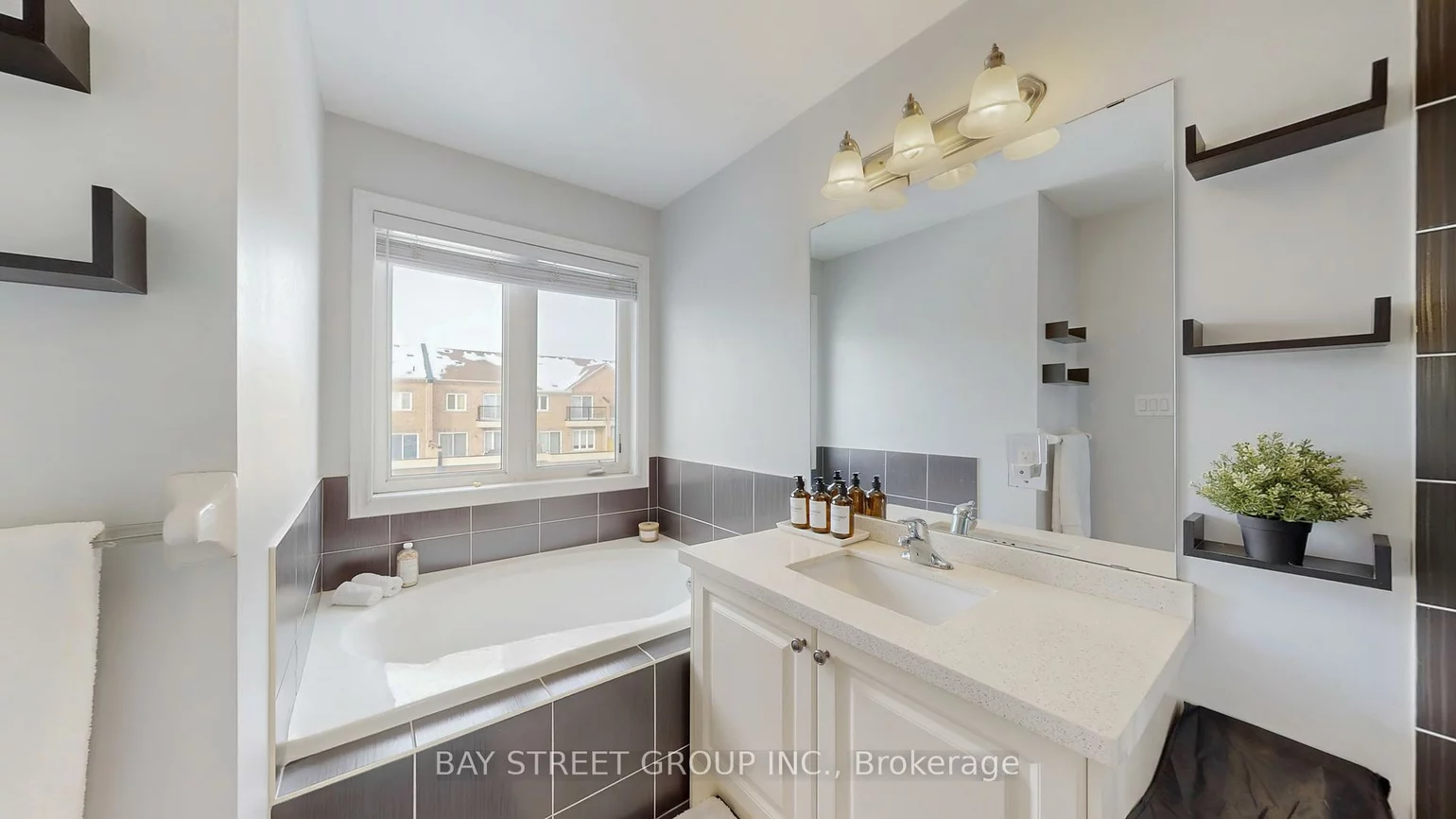 2914, Elgin Mills, Victoria Square, Markham