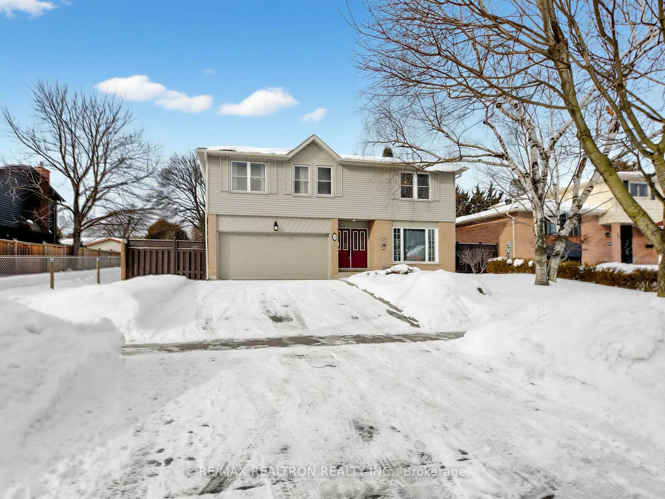 35, Sir Galahad, Markham Village, Markham