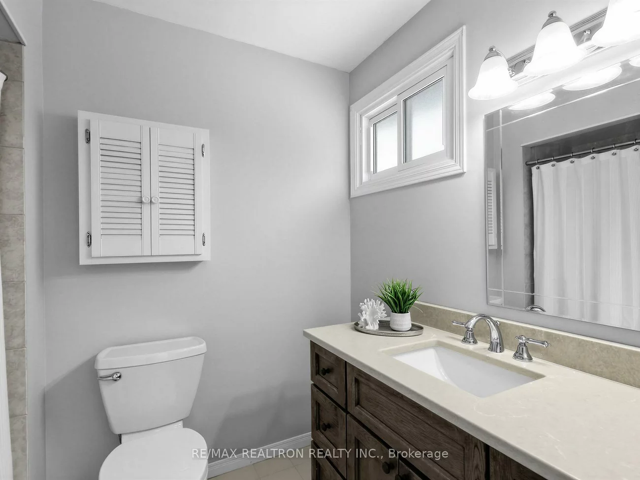 35, Sir Galahad, Markham Village, Markham