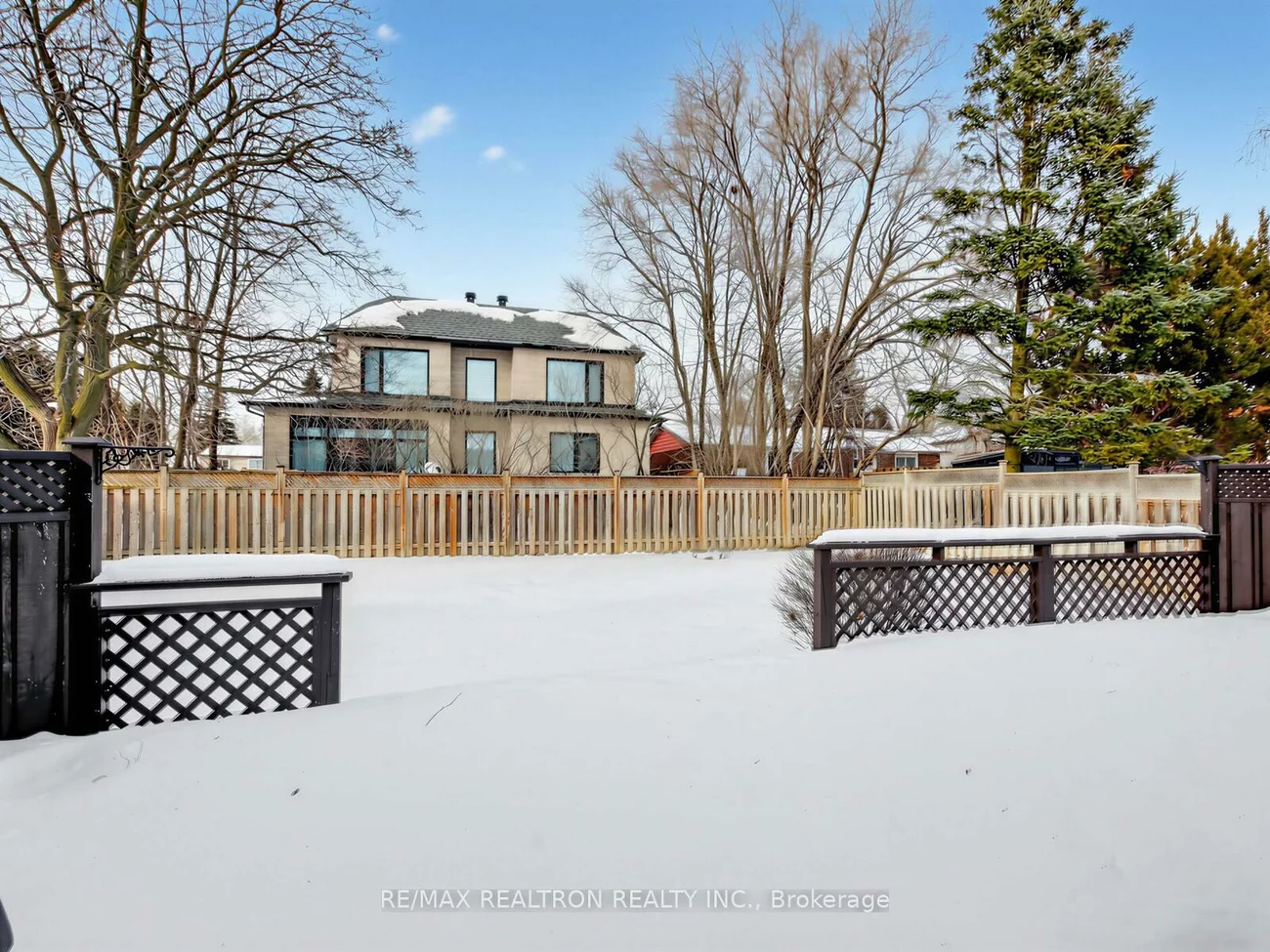 35, Sir Galahad, Markham Village, Markham