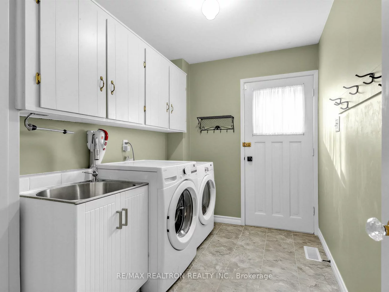 35, Sir Galahad, Markham Village, Markham