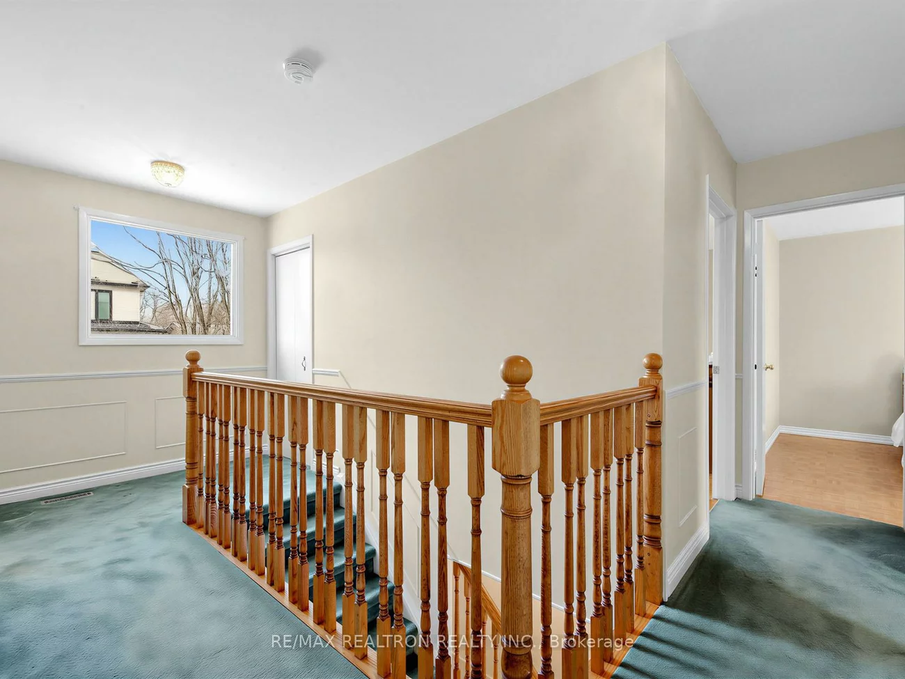 35, Sir Galahad, Markham Village, Markham