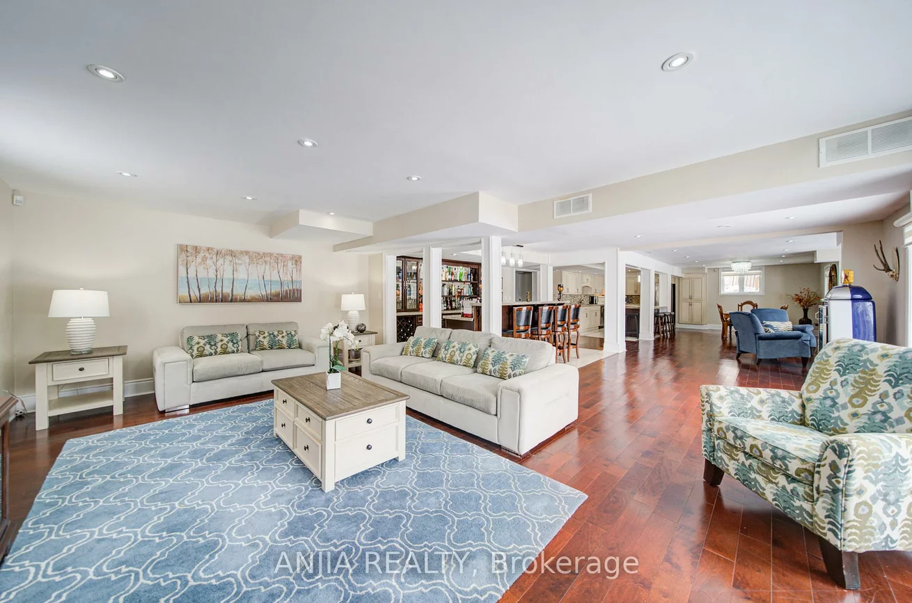 145, Beckenridge, Milliken Mills East, Markham