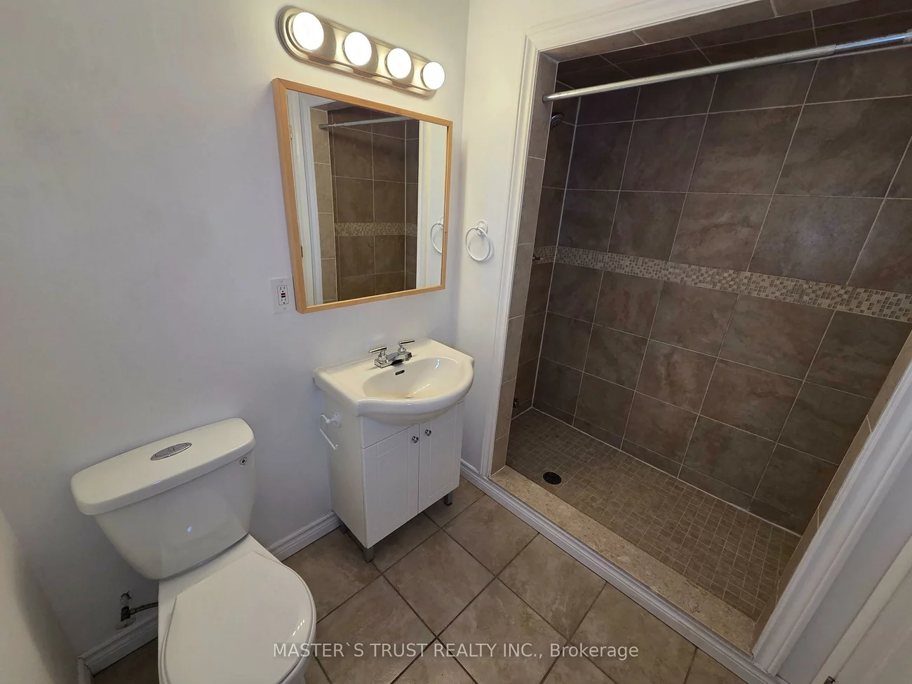 11, Beacon Point, Wismer, Markham