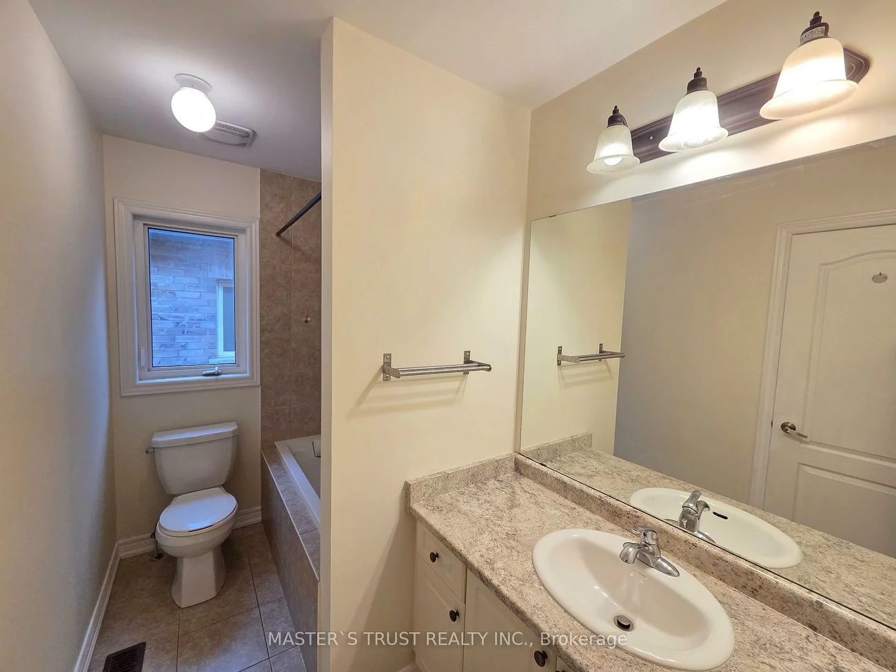 11, Beacon Point, Wismer, Markham