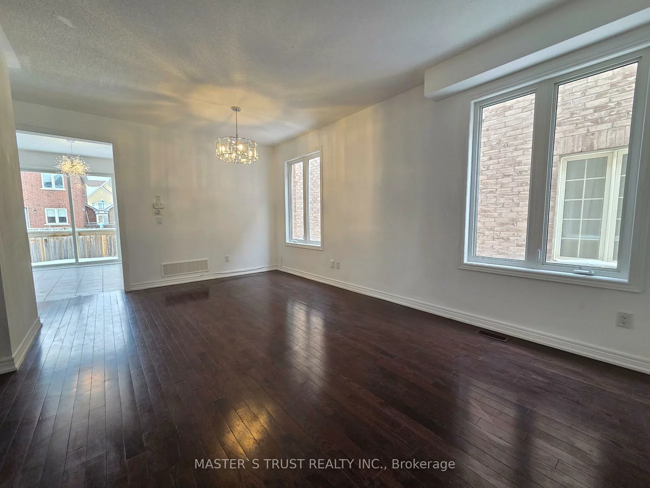 11, Beacon Point, Wismer, Markham