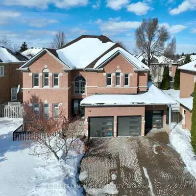 129, Golden Tulip, Cachet, Markham