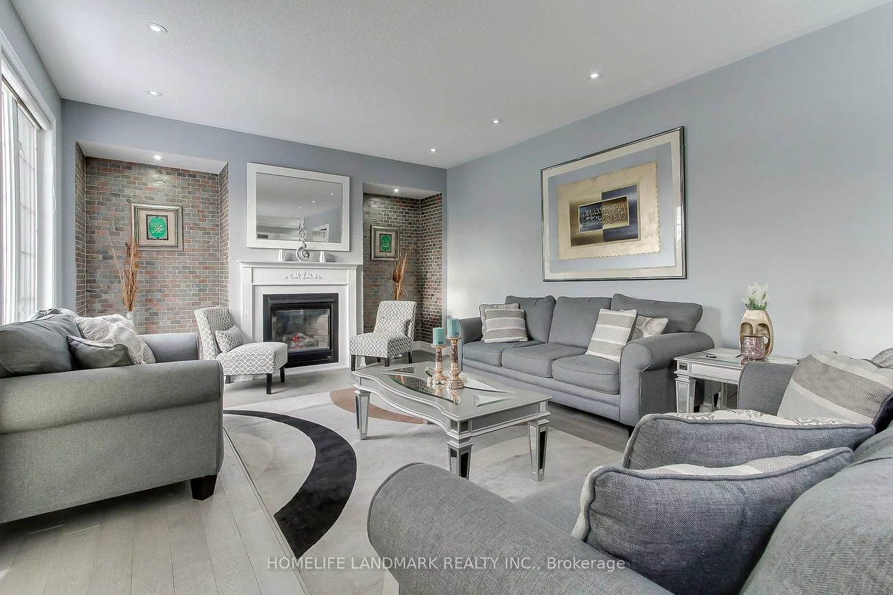 86, Boswell, Box Grove, Markham