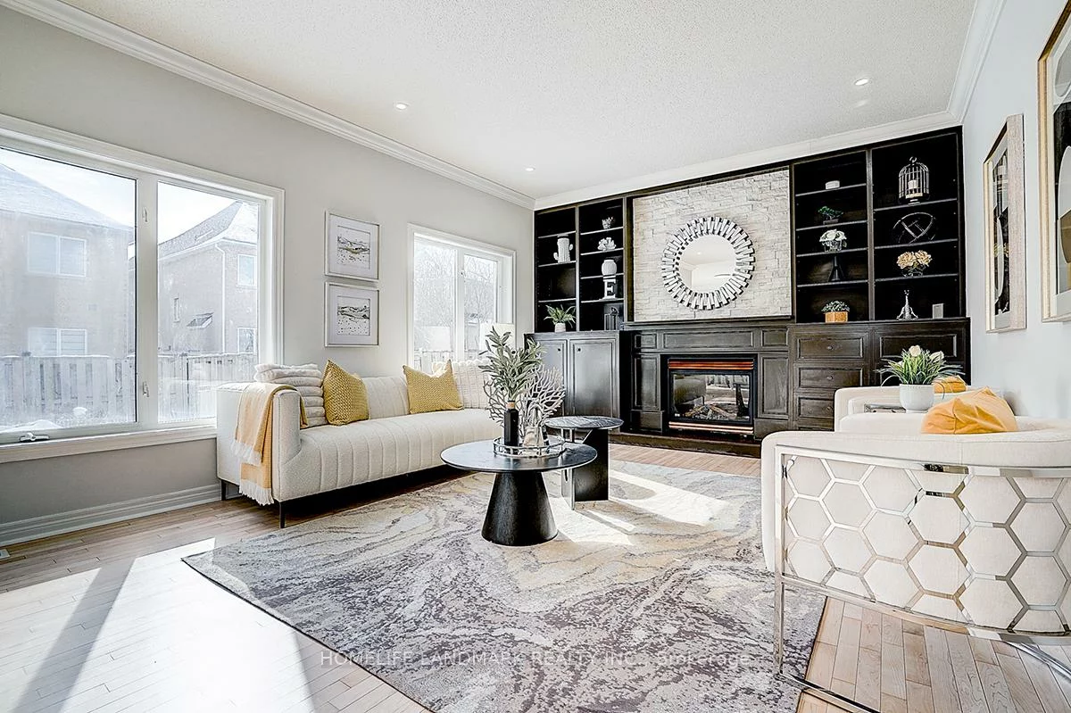 87, Castlemore, Berczy, Markham