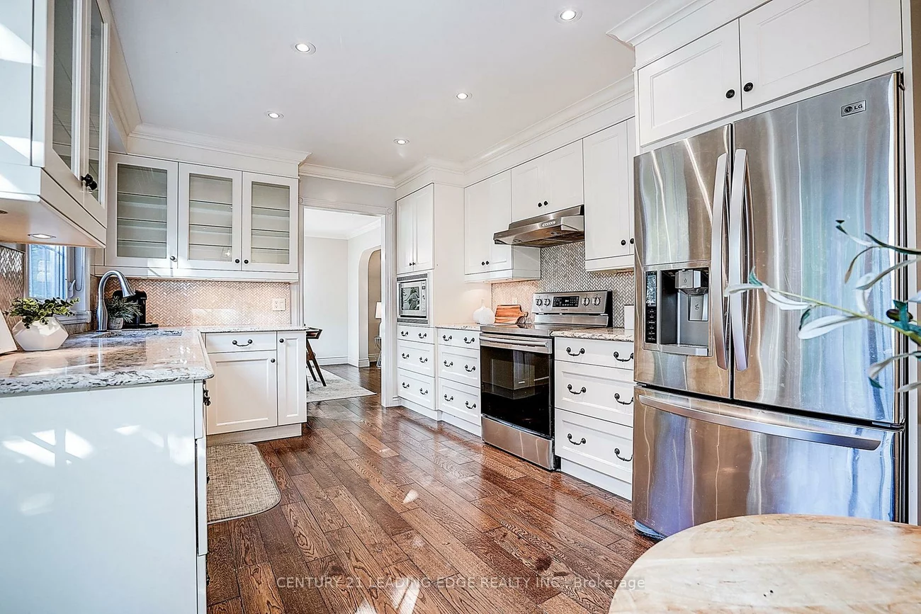 101, Ramona, Markham Village, Markham