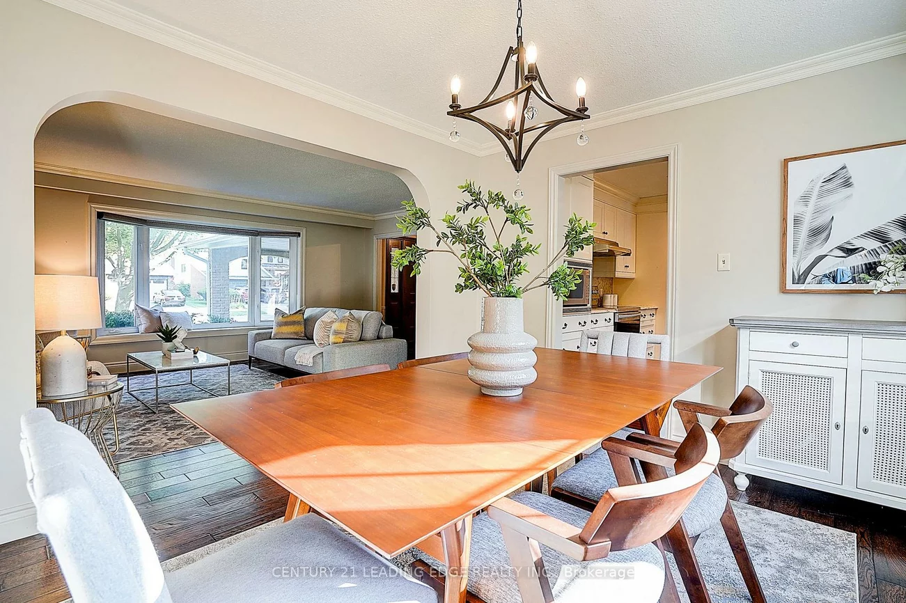 101, Ramona, Markham Village, Markham