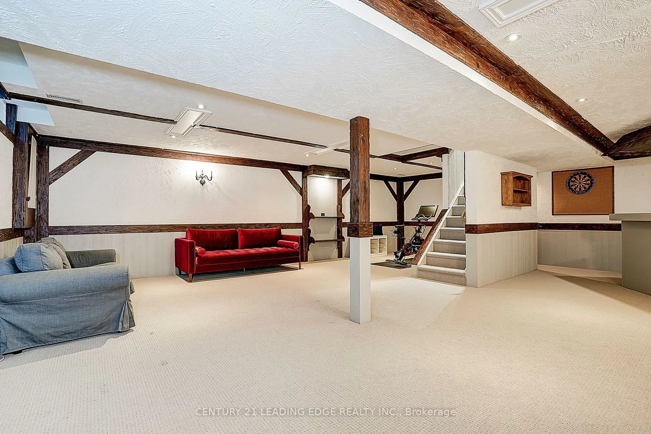 101, Ramona, Markham Village, Markham