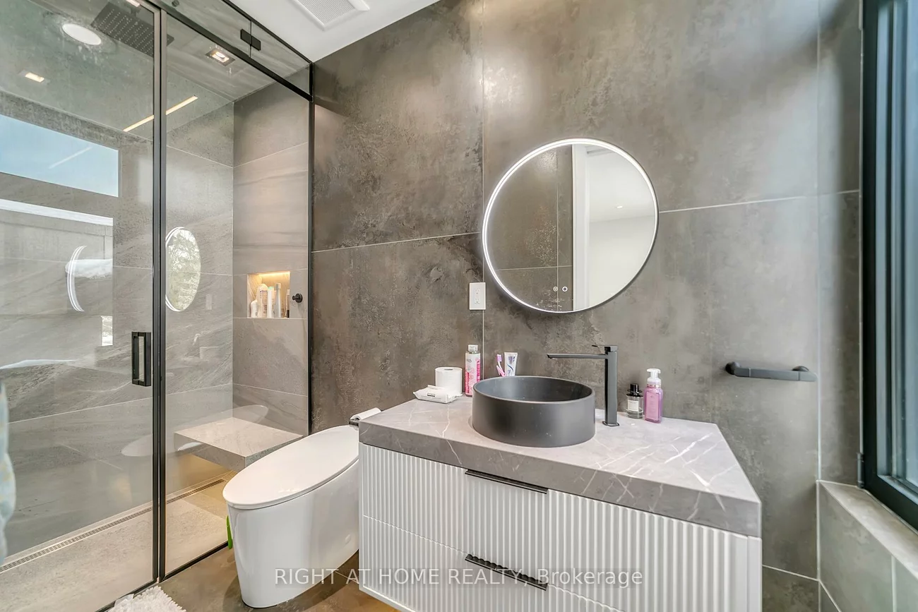 36, Fairway Heights, Bayview Fairway-Bayview Country Club Estates, Markham