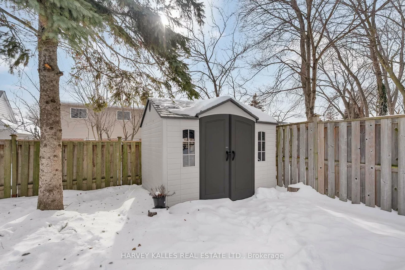 33, Ravengloss, German Mills, Markham