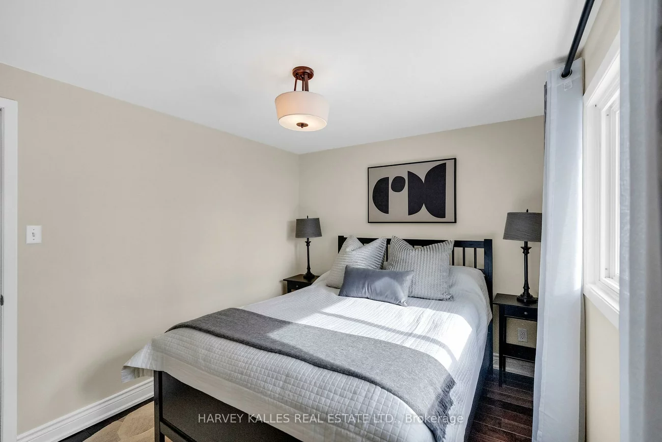 33, Ravengloss, German Mills, Markham