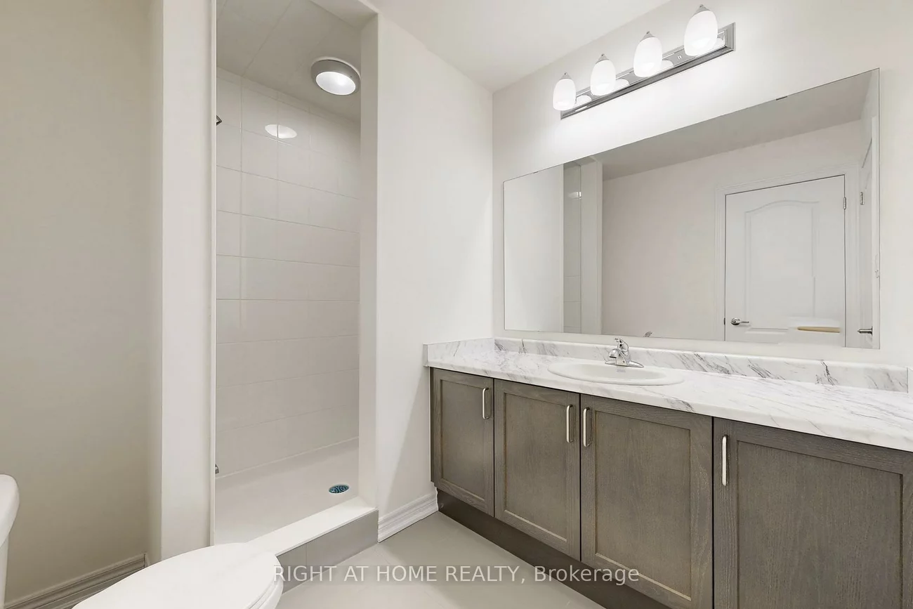 553, White's Hill, Cornell, Markham