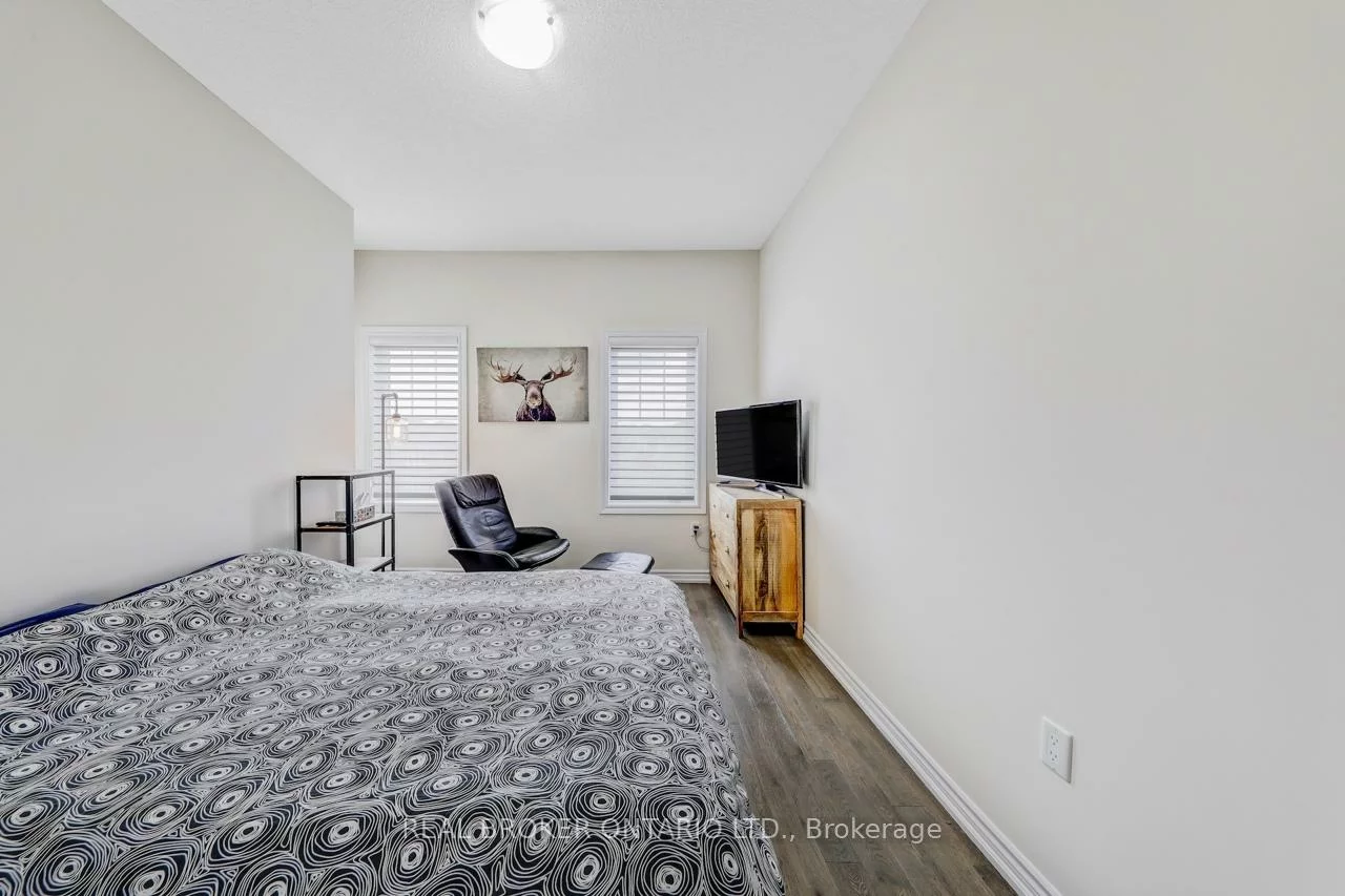 10937, Victoria Square, Victoria Square, Markham