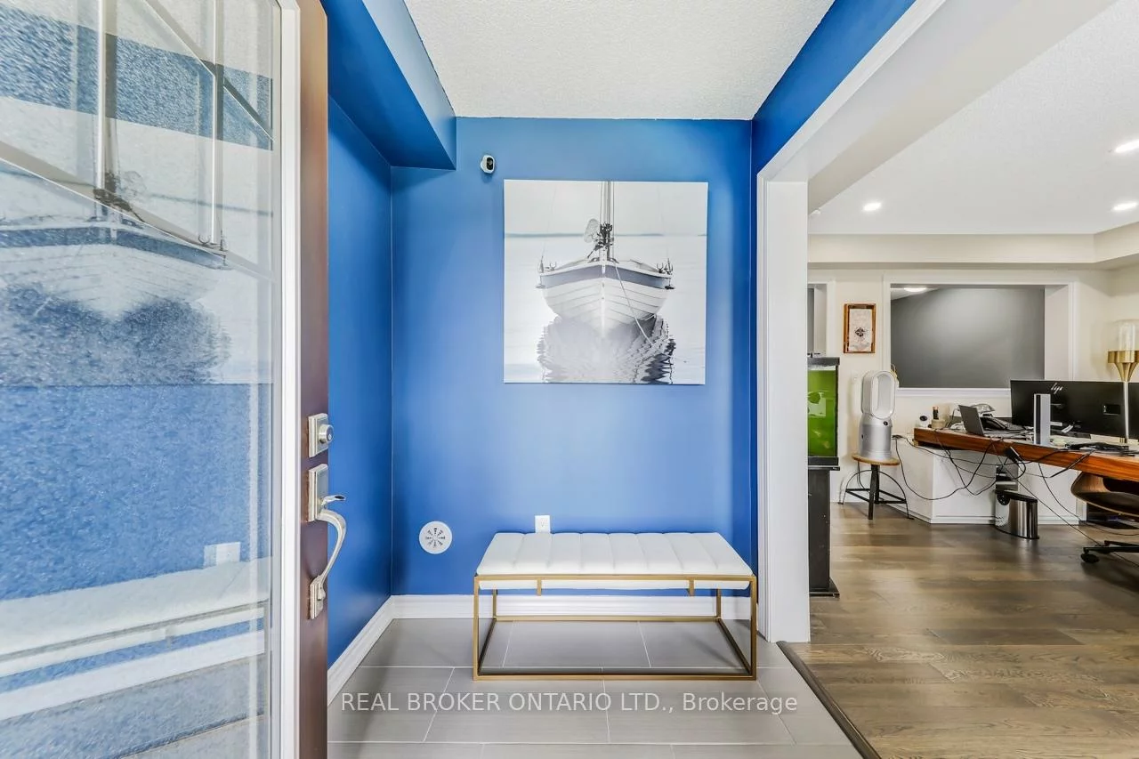 10937, Victoria Square, Victoria Square, Markham