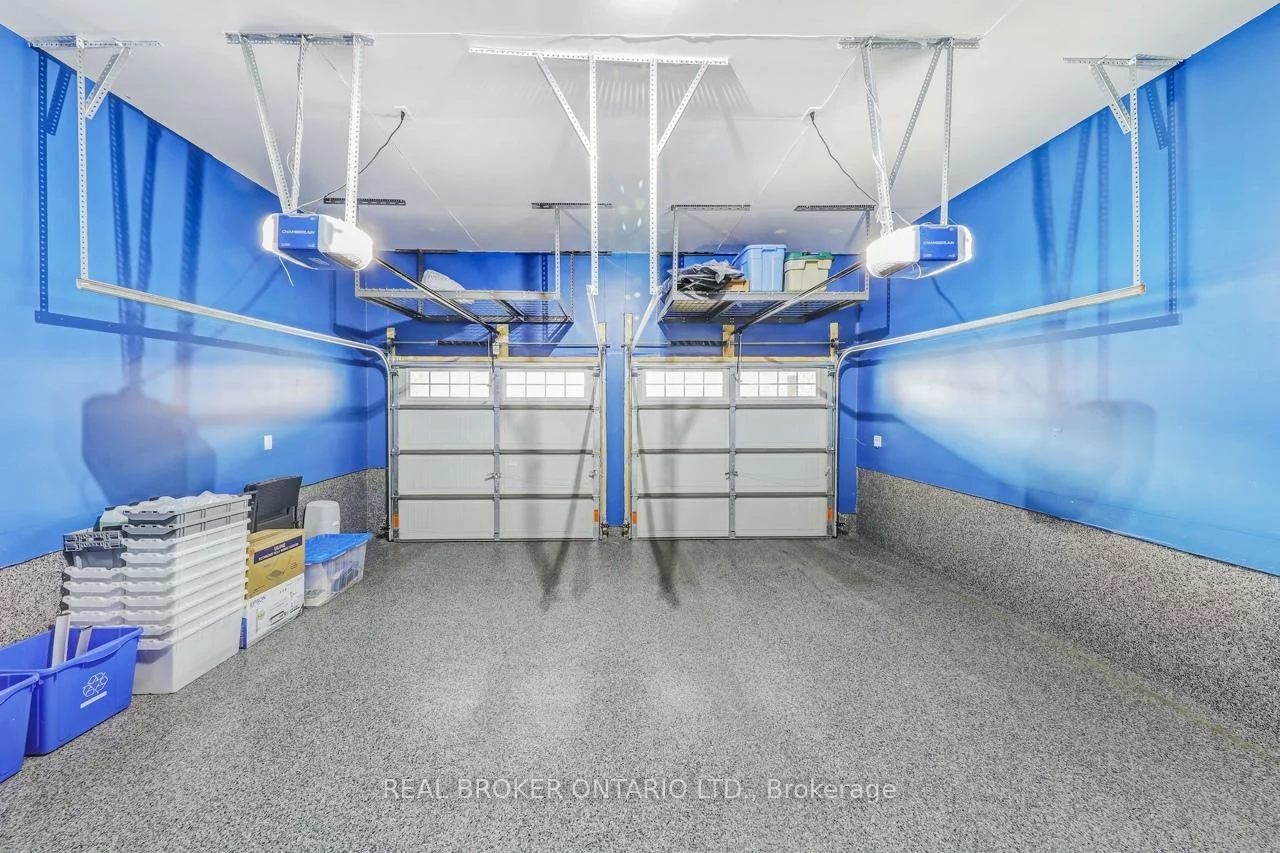 10937, Victoria Square, Victoria Square, Markham