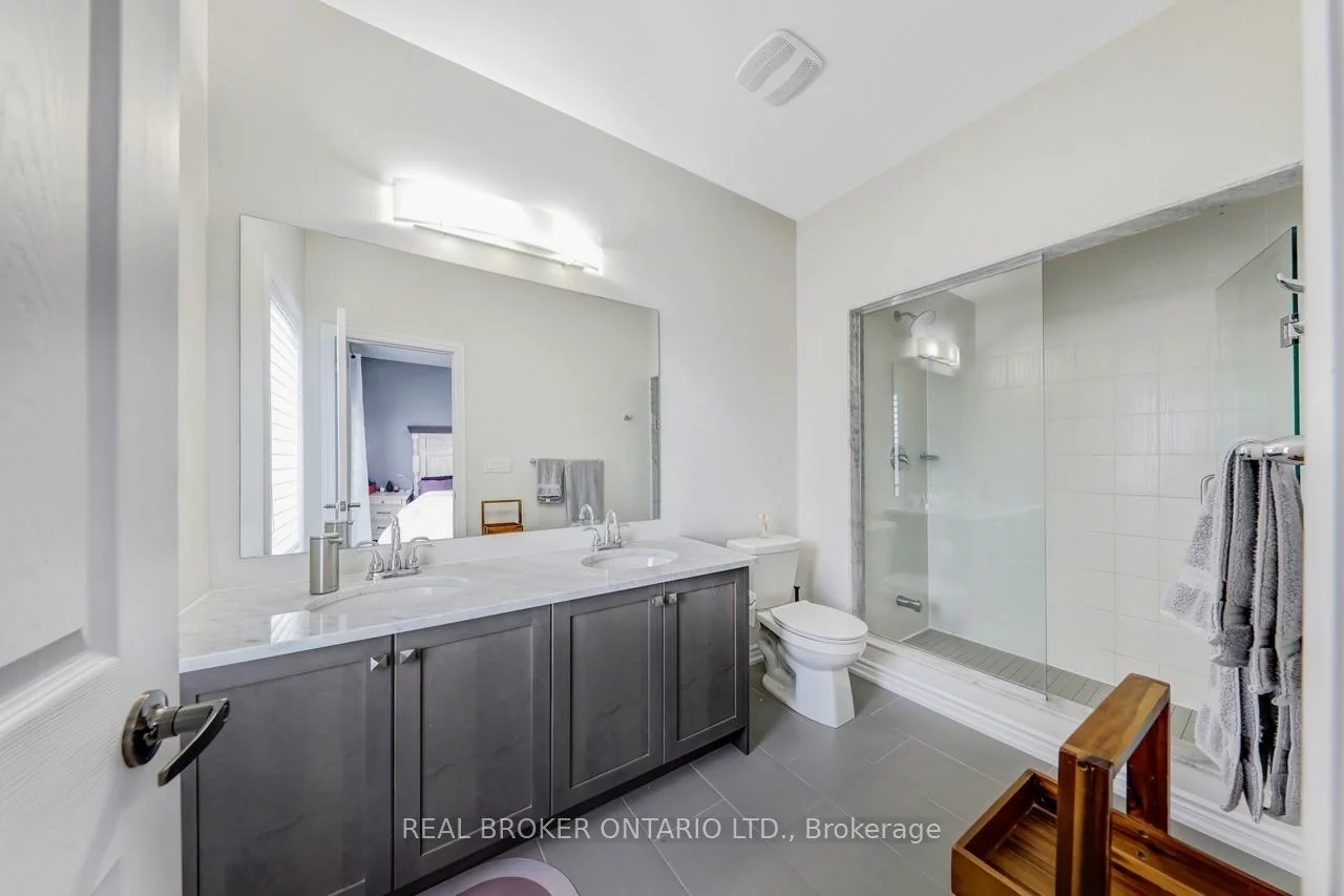 10937, Victoria Square, Victoria Square, Markham