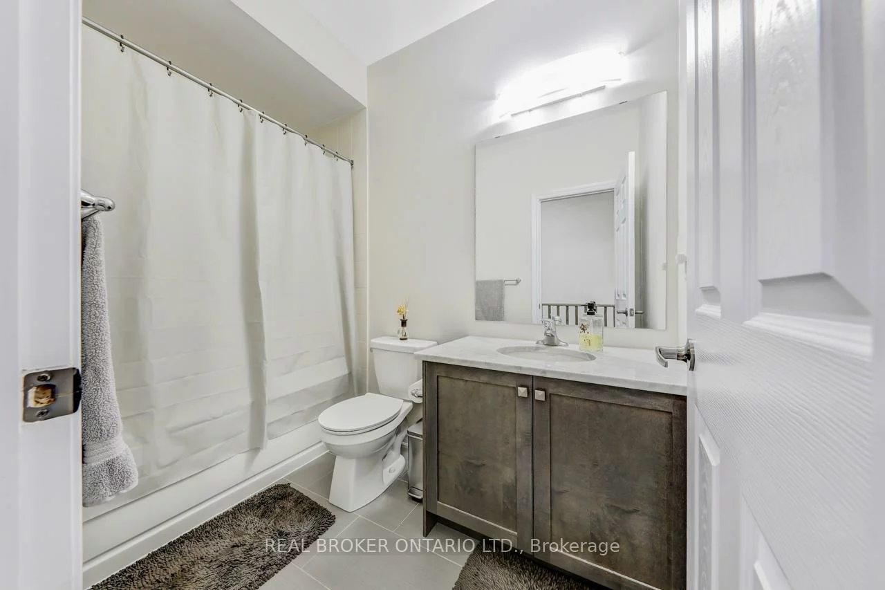 10937, Victoria Square, Victoria Square, Markham