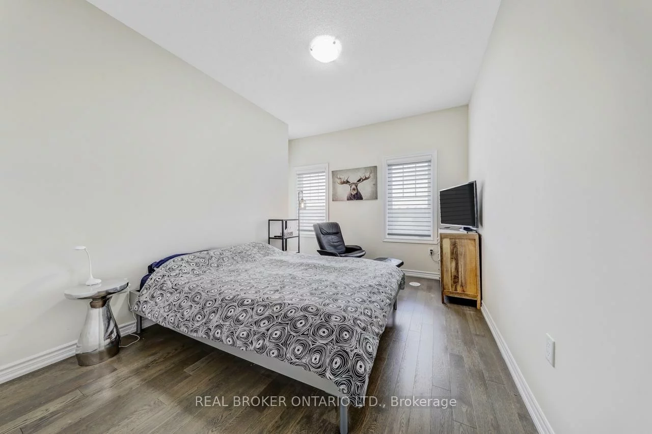 10937, Victoria Square, Victoria Square, Markham