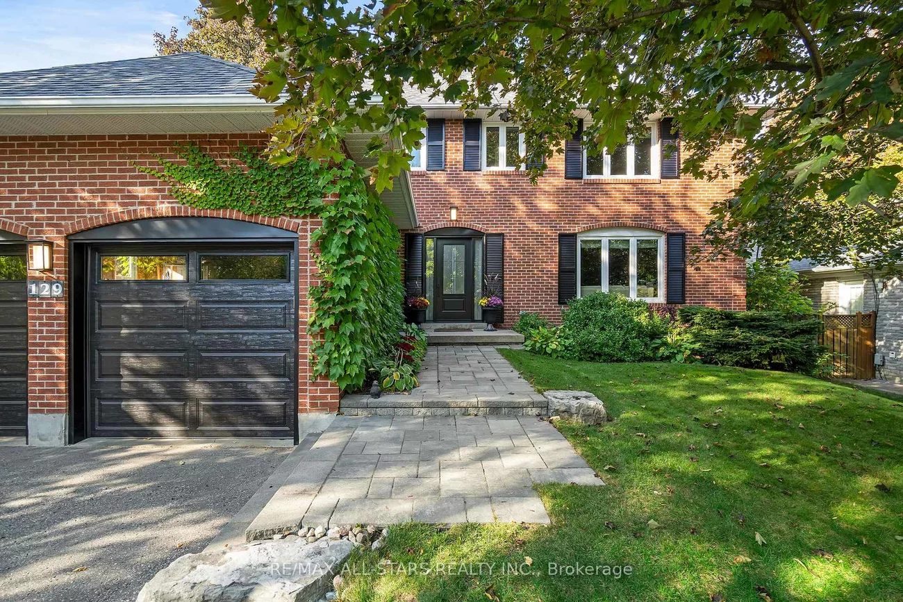 129, Briarwood, Unionville, Markham