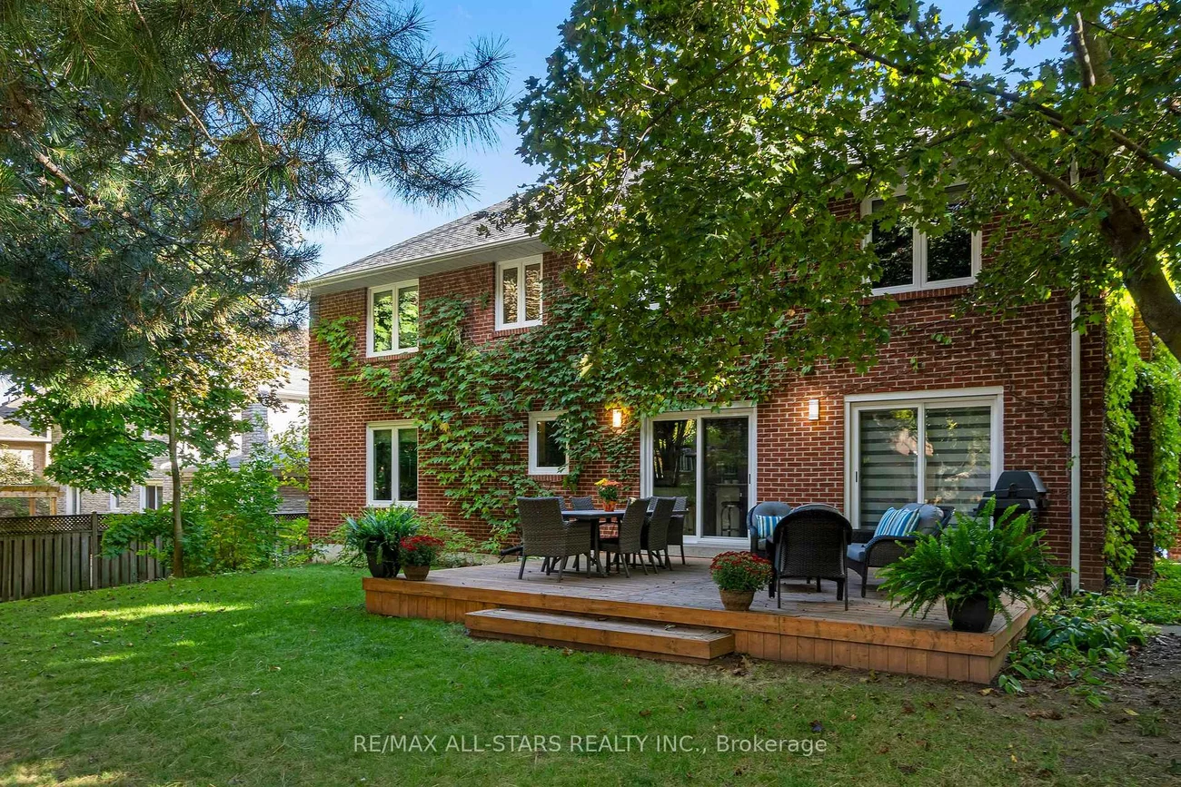 129, Briarwood, Unionville, Markham