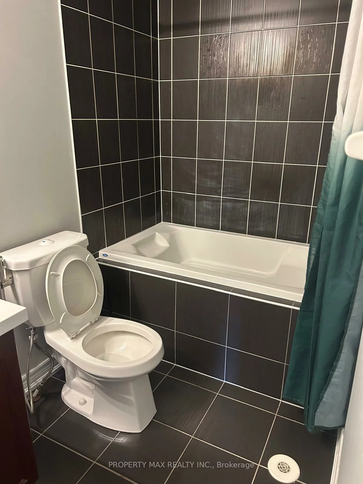 20, Toulouse, Cornell, Markham