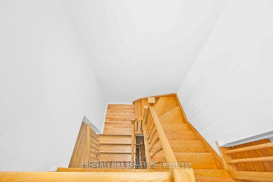 20, Toulouse, Cornell, Markham