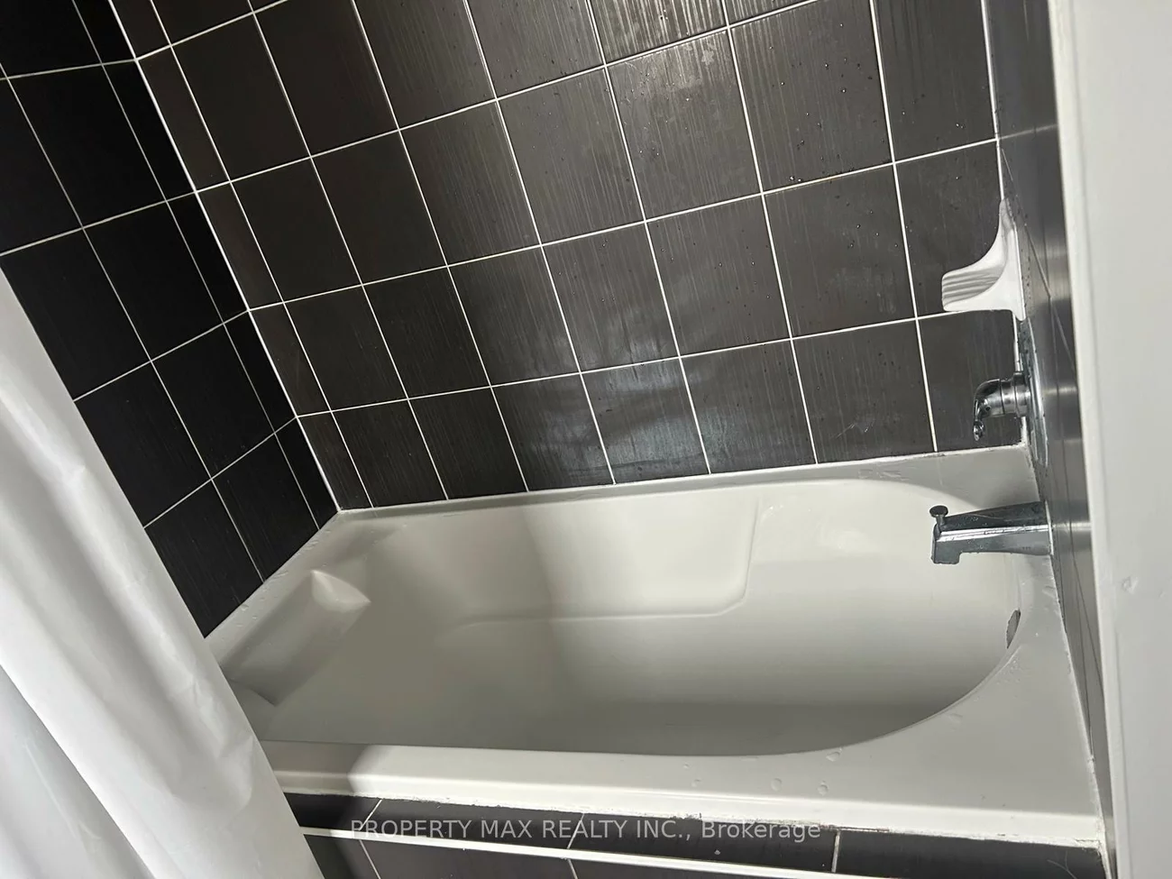 20, Toulouse, Cornell, Markham