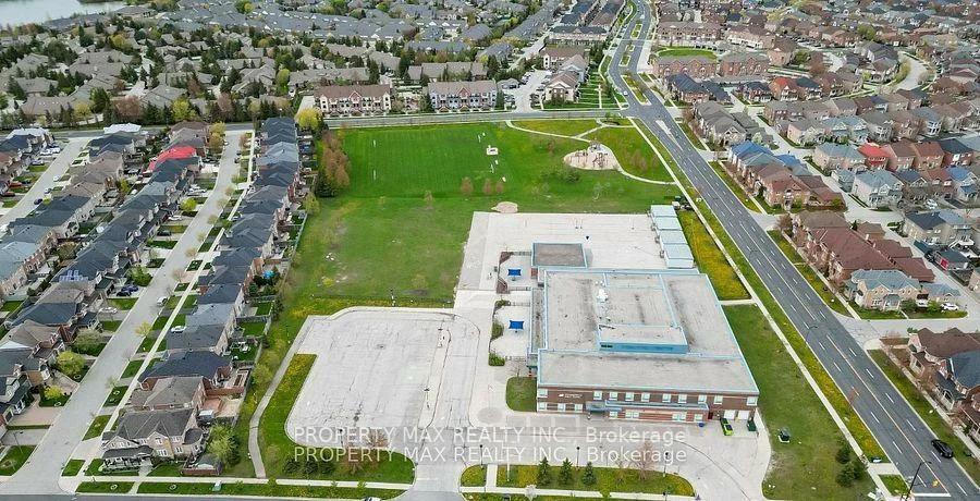 20, Toulouse, Cornell, Markham